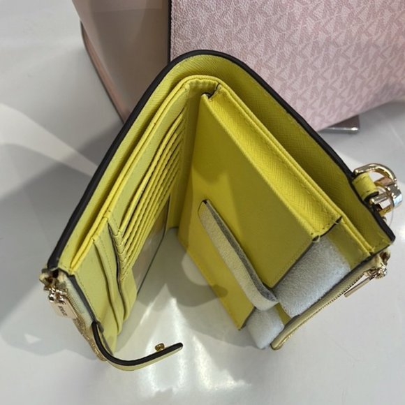 Michael Kors Jet Set Travel Large Double Zip Leather Wristlet Sunshine Yellow - Picture 14 of 16